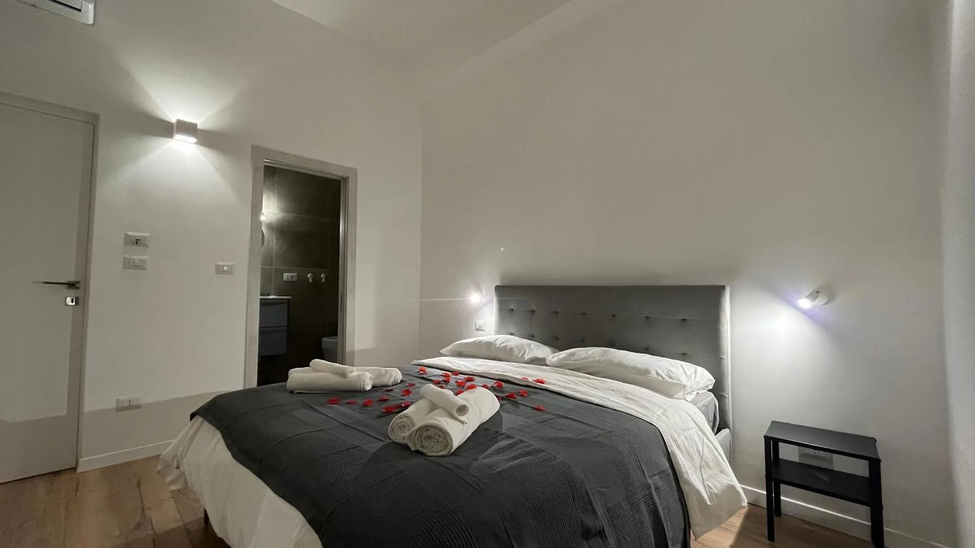 Bed and Breakfast La Nicchia Bari 0*,  Italia
